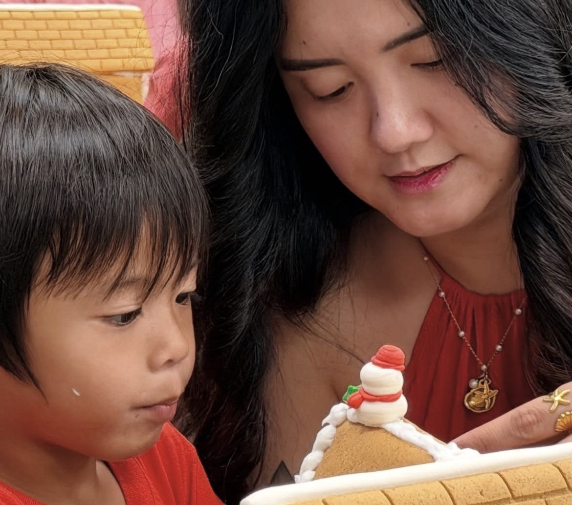 Maui fire survivors family children